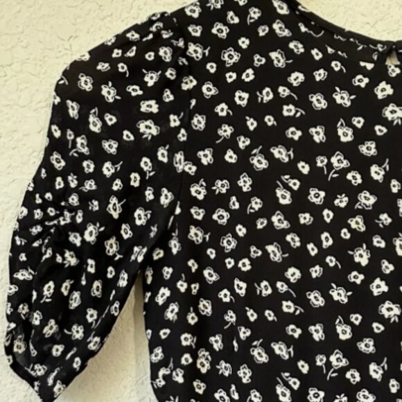 Brand New Reformation Gracie Short Sleeve Floral Crepe Mini Dress - Picture 6 of 15